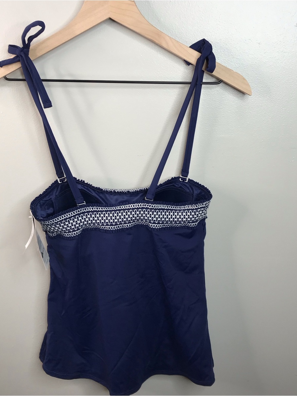 Lands’ End + Draper James Tankini Swim Top - Multiple Sizes - Picture 2 of 6